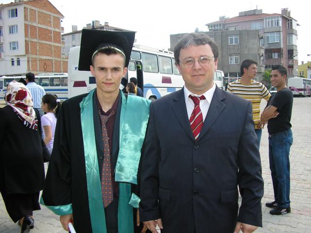 Yücel ve Savaş (mezuniyet)